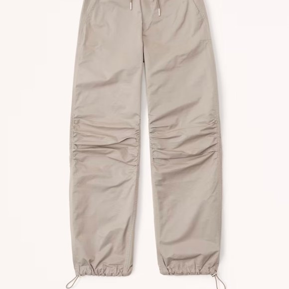 NWT Abercrombie Parachute Utility Pant, Cream, Size S - Picture 6 of 6